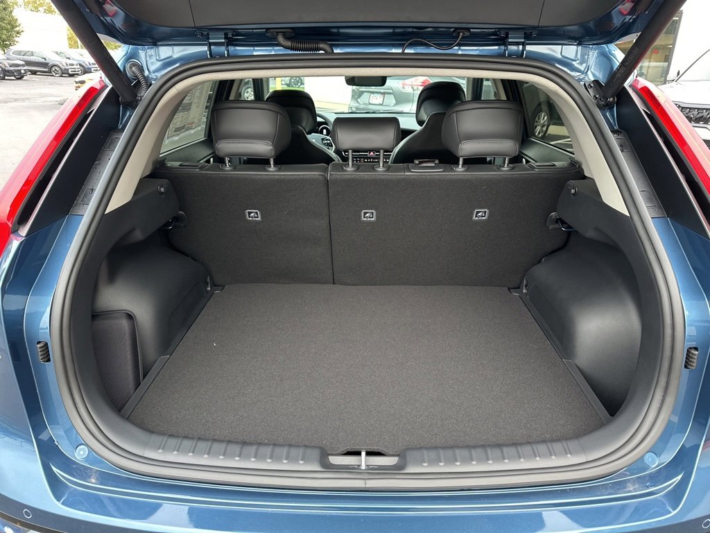 New 2025 Kia Niro Wave w/ Wave Preserve Package image 18