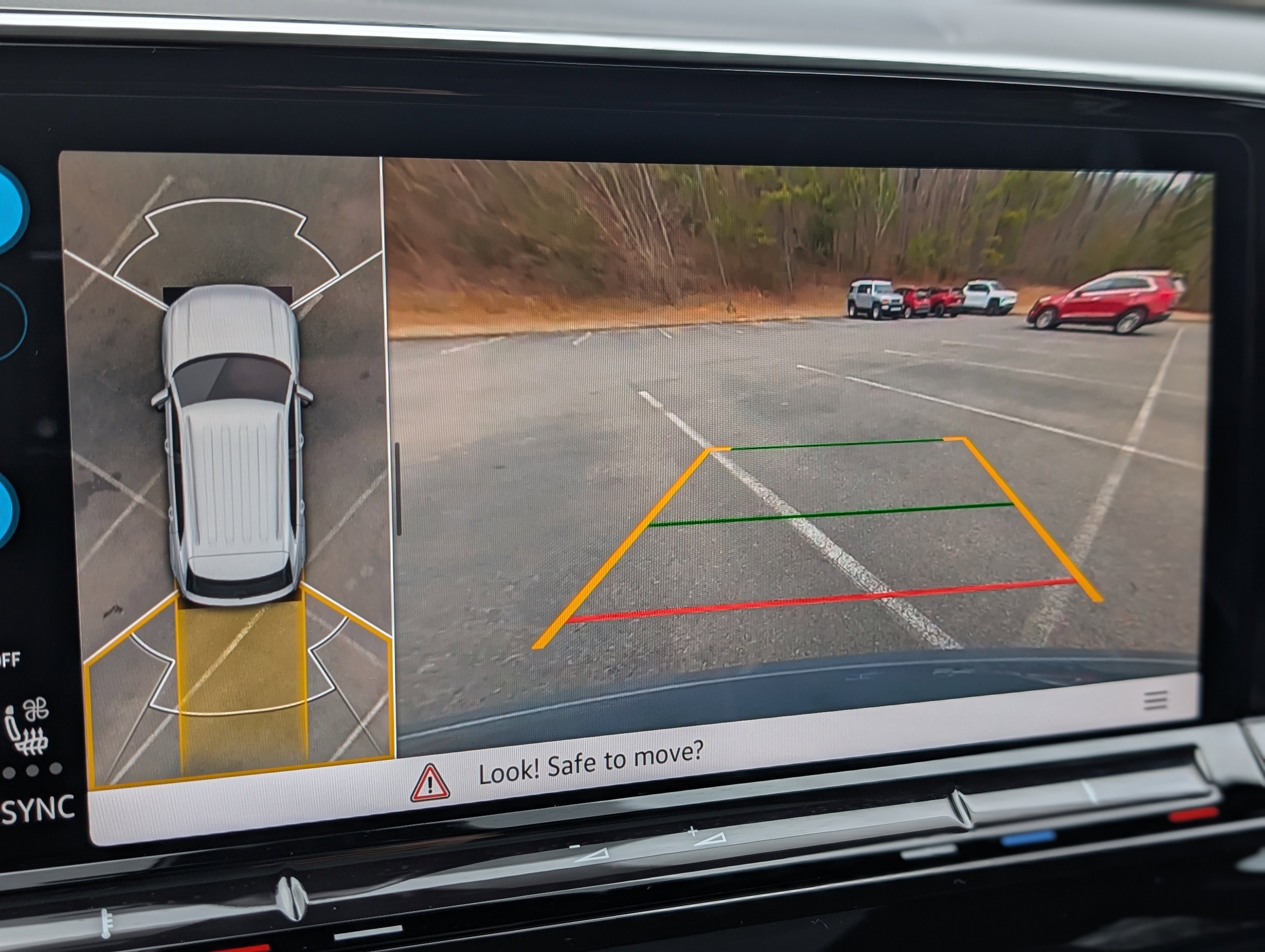 Used 2025 Volkswagen Atlas Cross Sport SEL Premium R-Line image 29