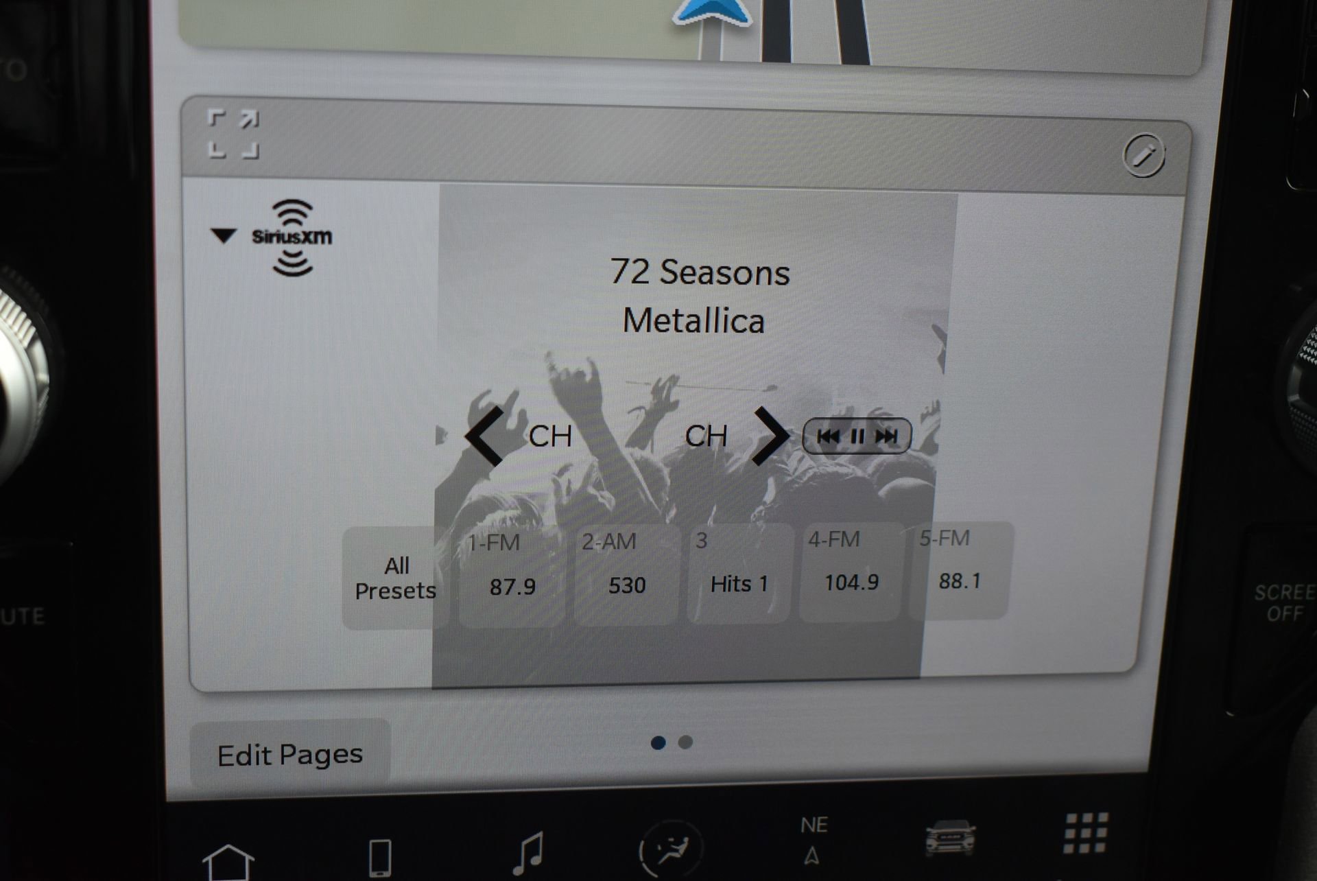 Used 2024 RAM 3500 Laramie w/ Night Edition image 27