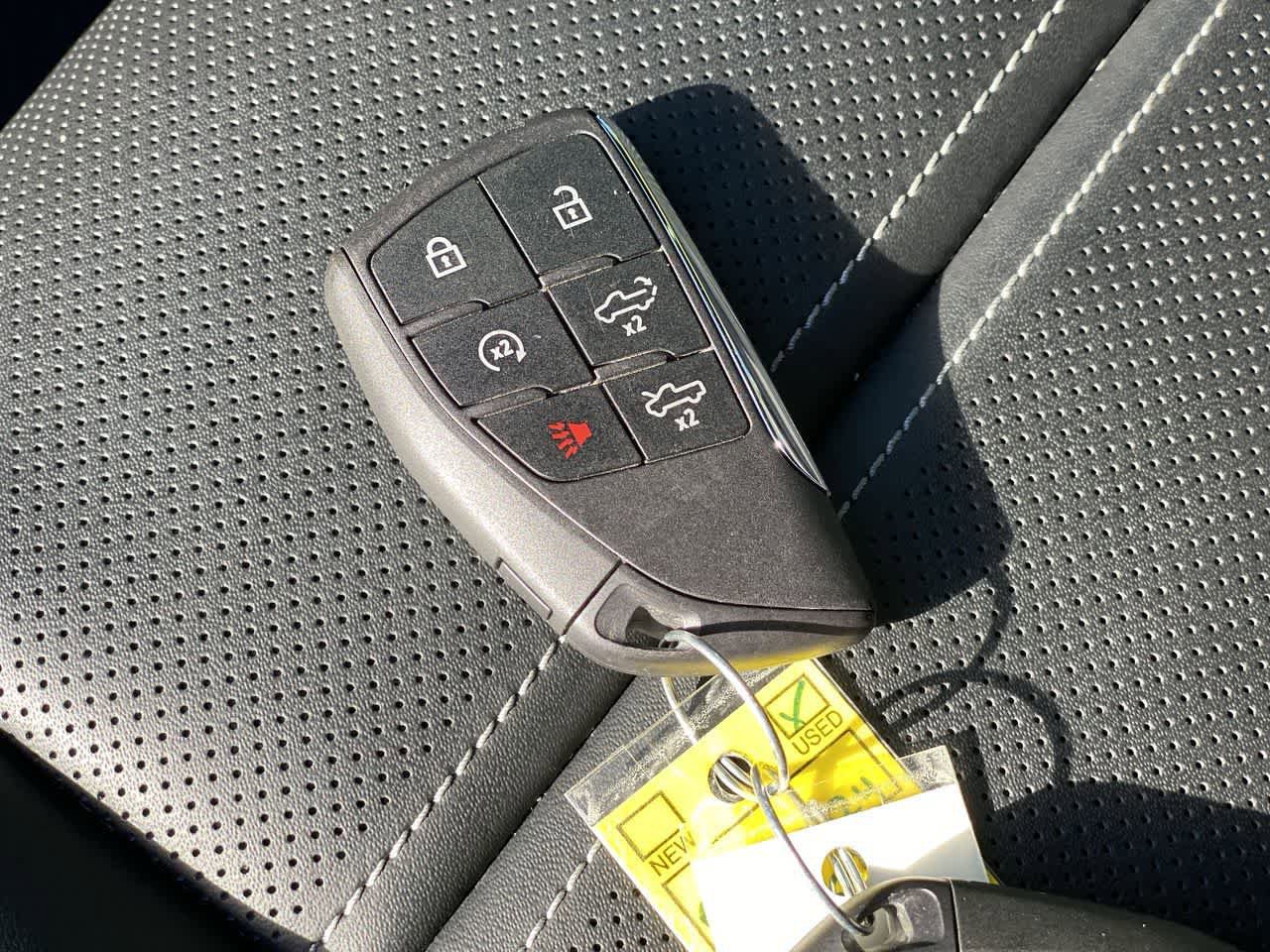 Used 2024 GMC Sierra EV Denali AWD/4WD image 26