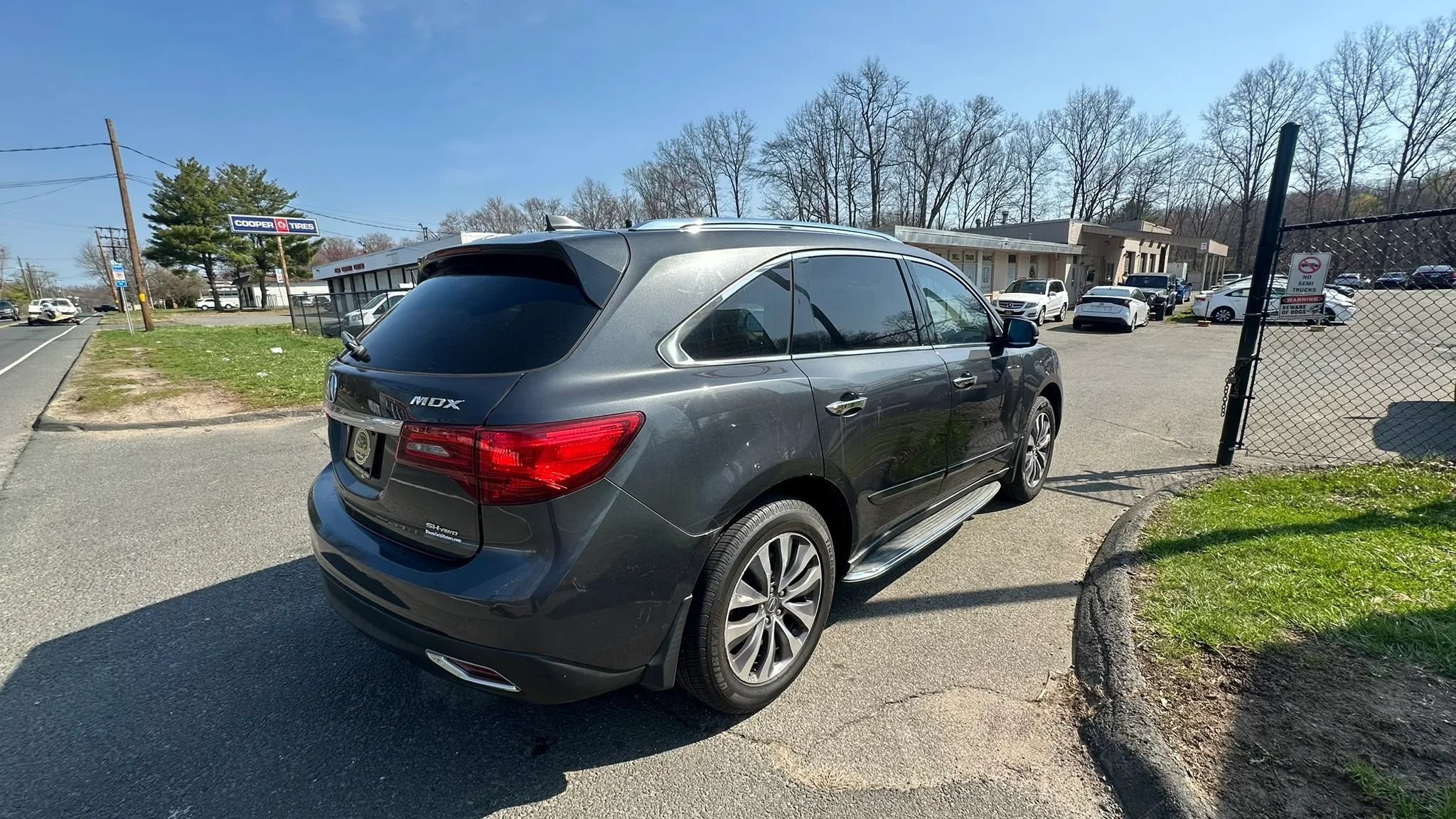 Used 2014 Acura MDX SH-AWD w/ Tech & Entertainment image 5