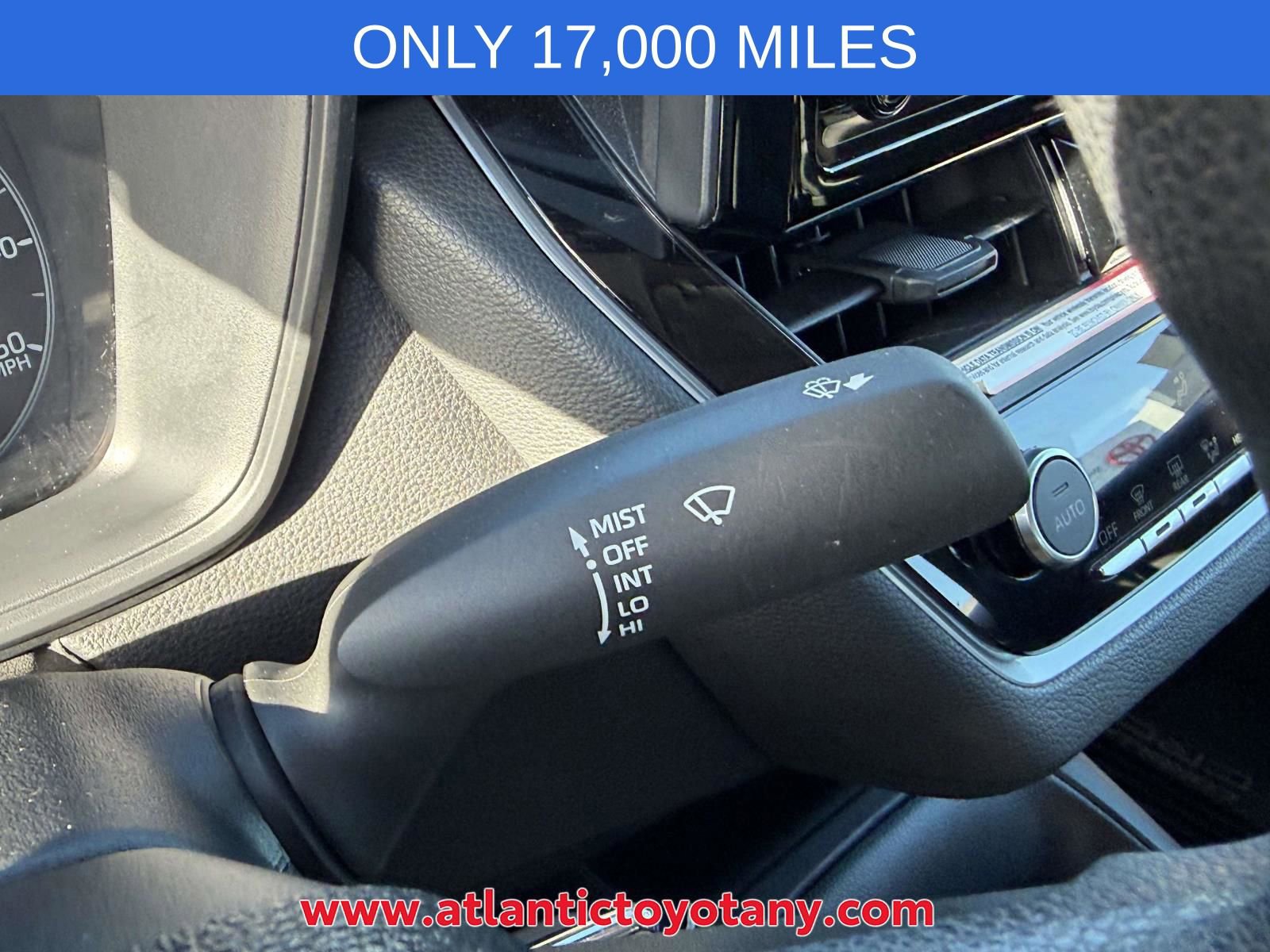 Used 2024 Toyota Corolla LE FWD image 28