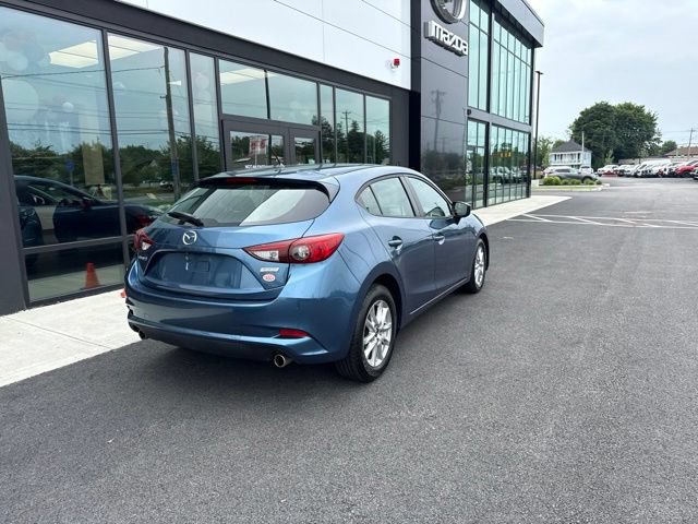 Used 2017 MAZDA MAZDA3 Sport FWD image 3