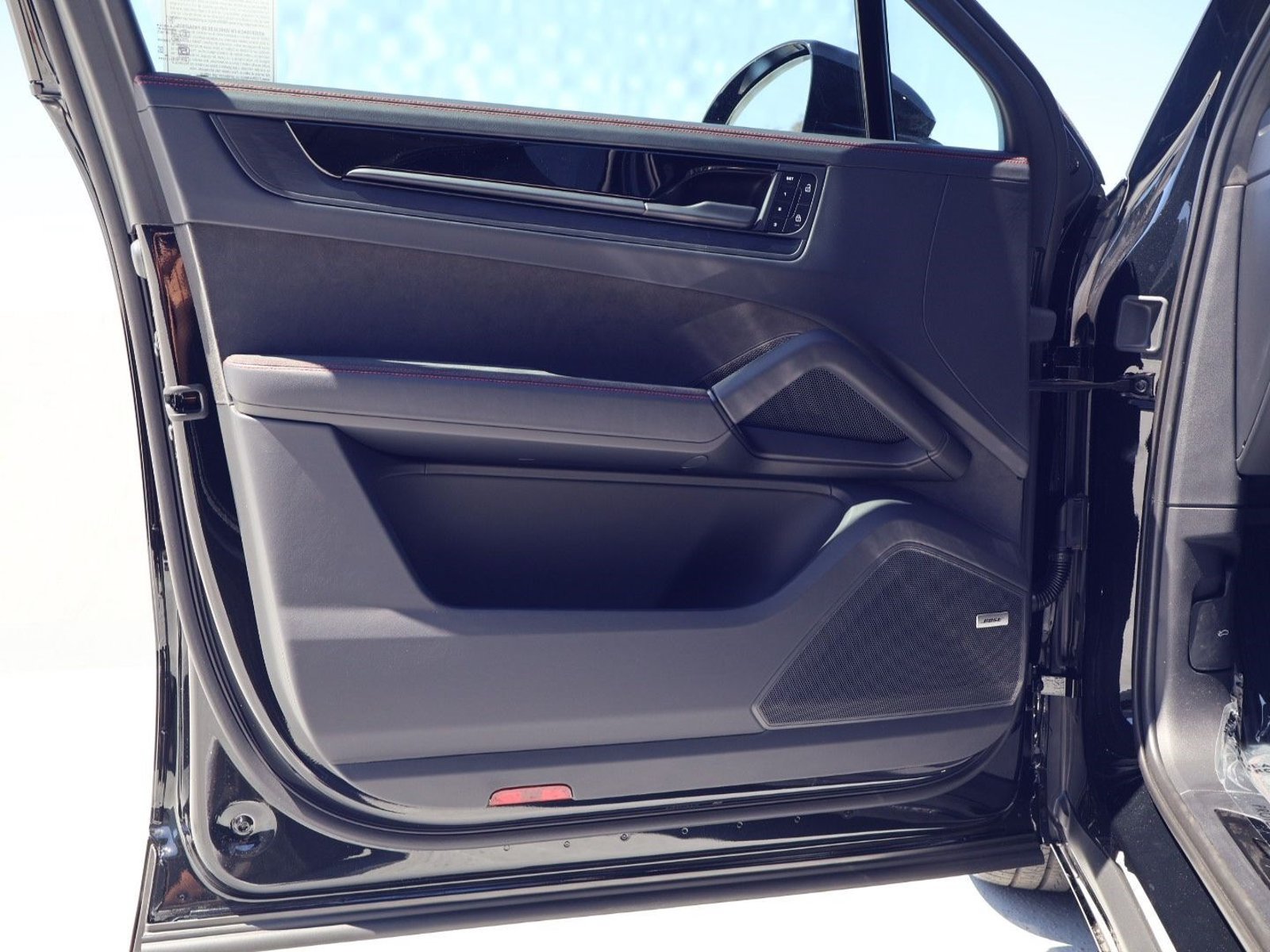 New 2026 Porsche Cayenne GTS AWD/4WD image 14