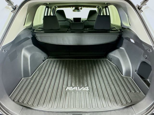 Certified 2025 Toyota RAV4 XLE image 26