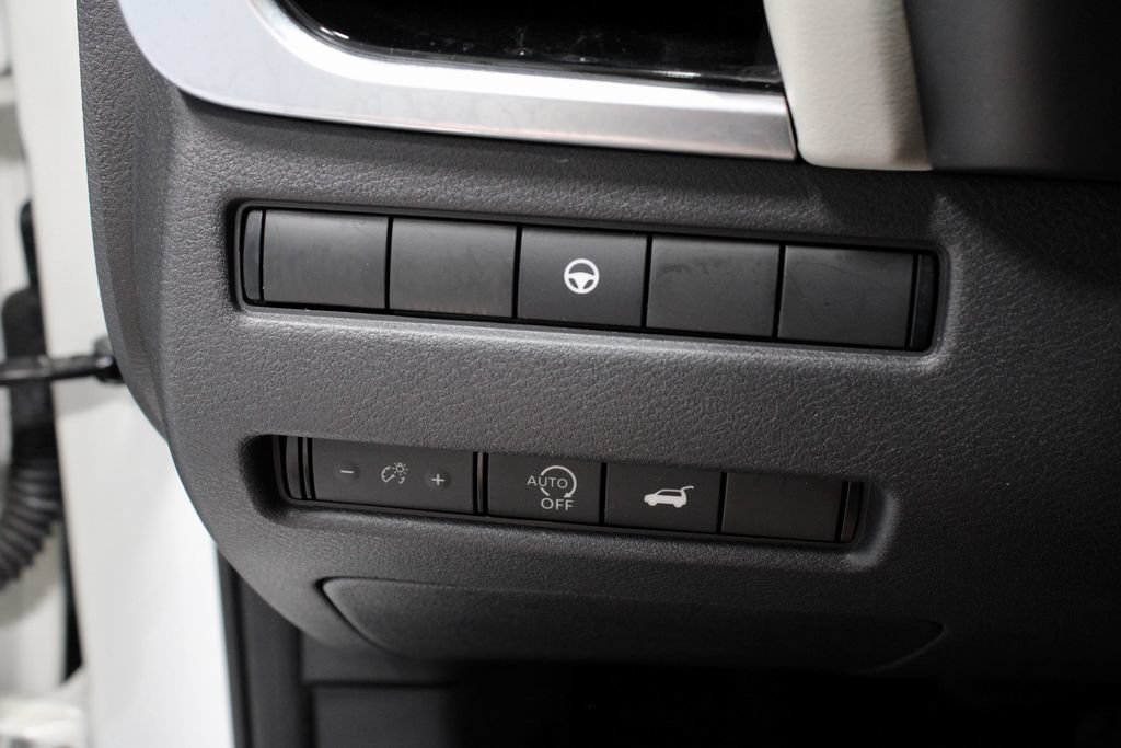Certified 2023 Nissan Rogue SL w/ SL Premium Package AWD/4WD image 30