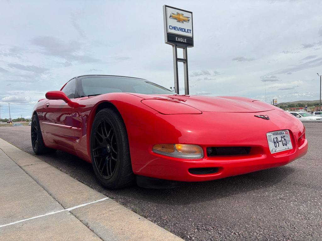 Used 1997 Chevrolet Corvette Coupe RWD image 4