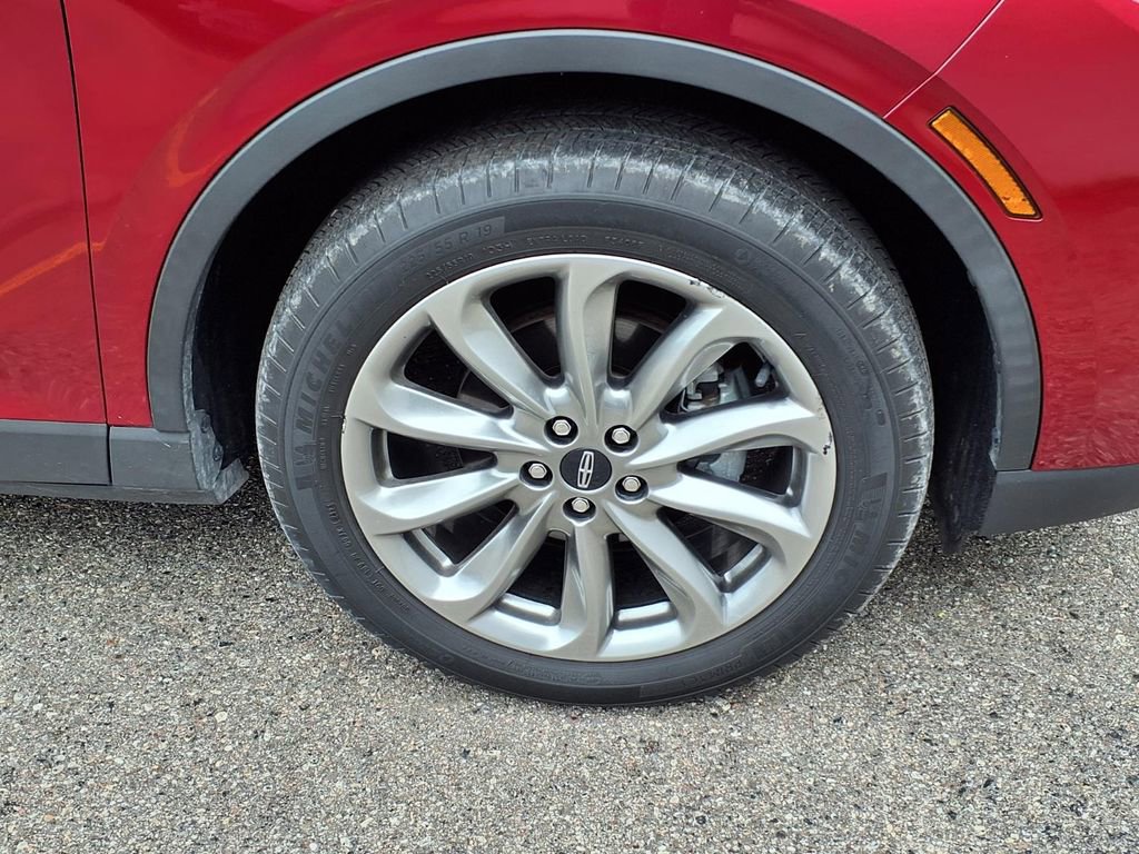 Used 2022 Lincoln Corsair AWD w/ Premium Package image 28