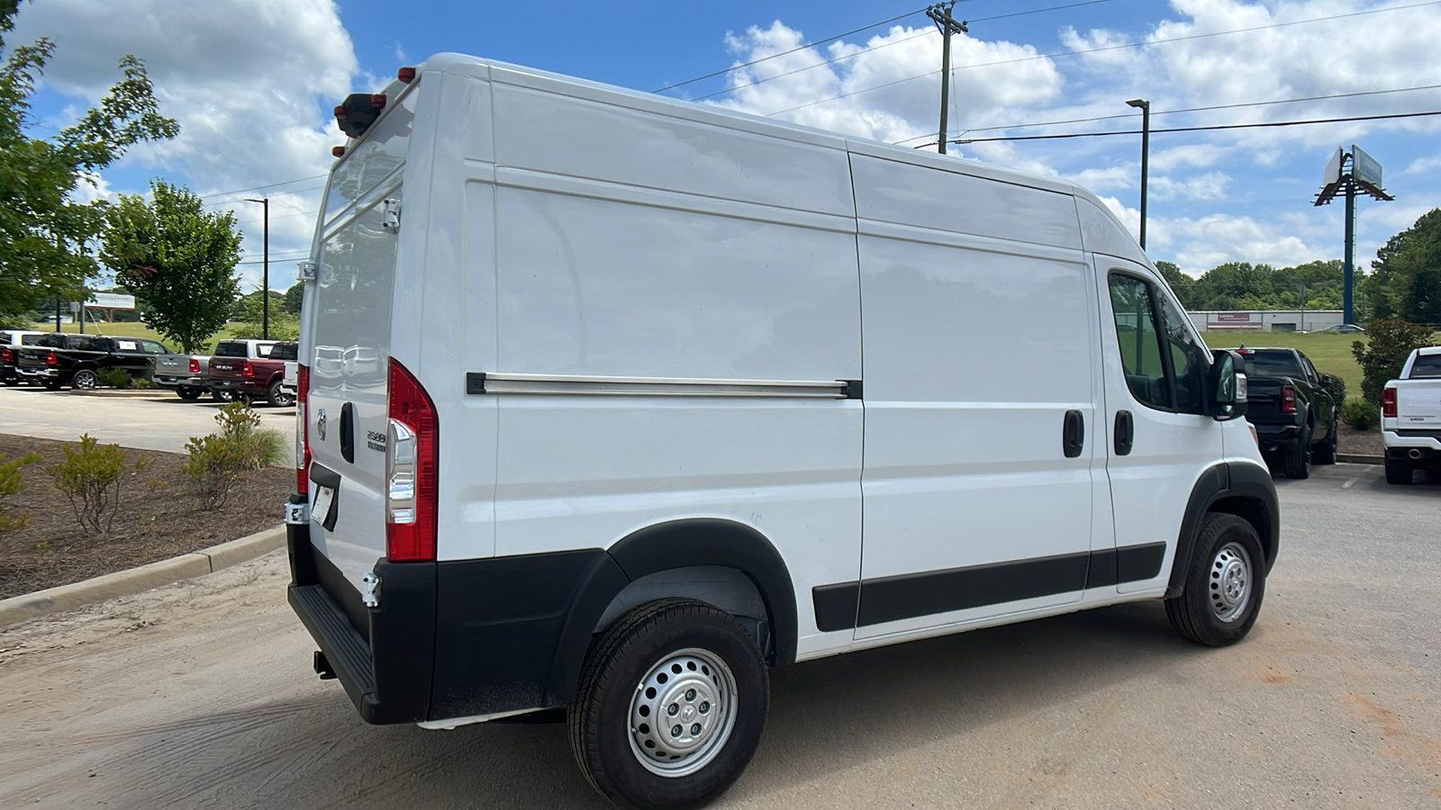 New 2025 RAM ProMaster 2500 w/ Safety Group FWD image 8