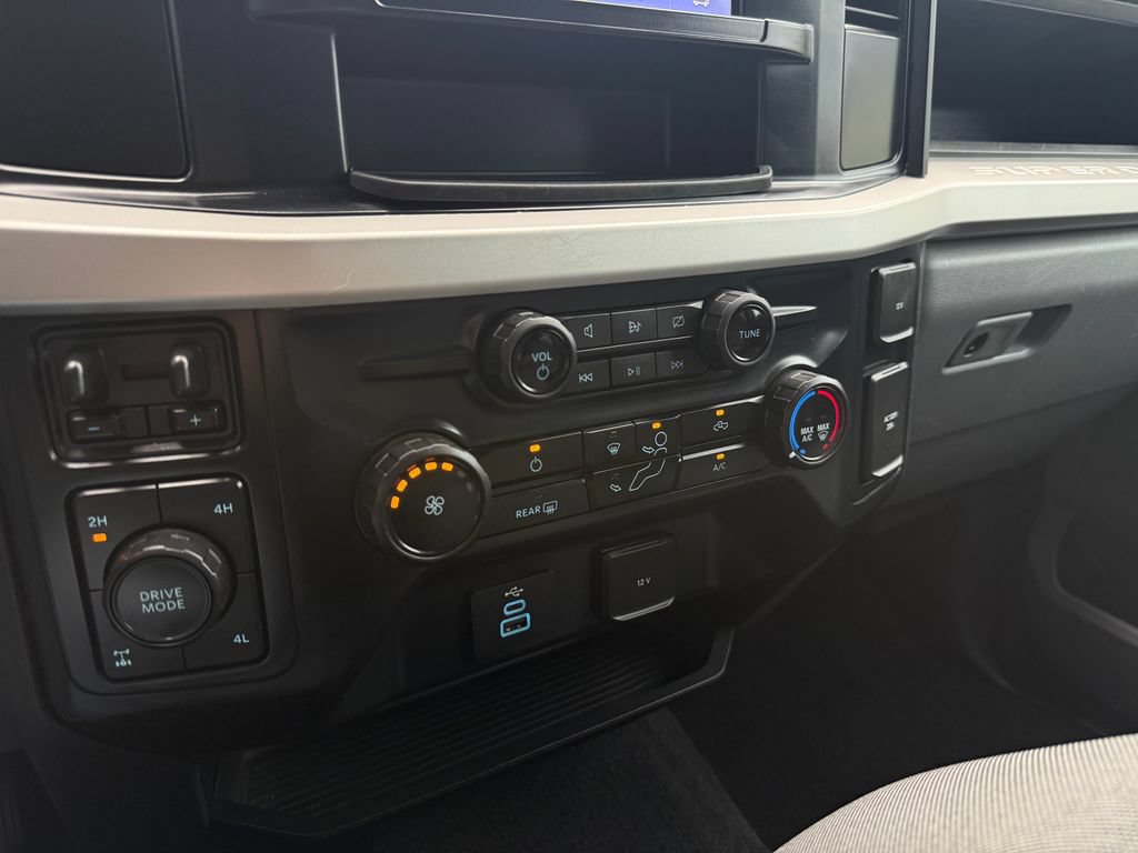 Used 2023 Ford F350 XL w/ STX Appearance Package AWD/4WD image 26