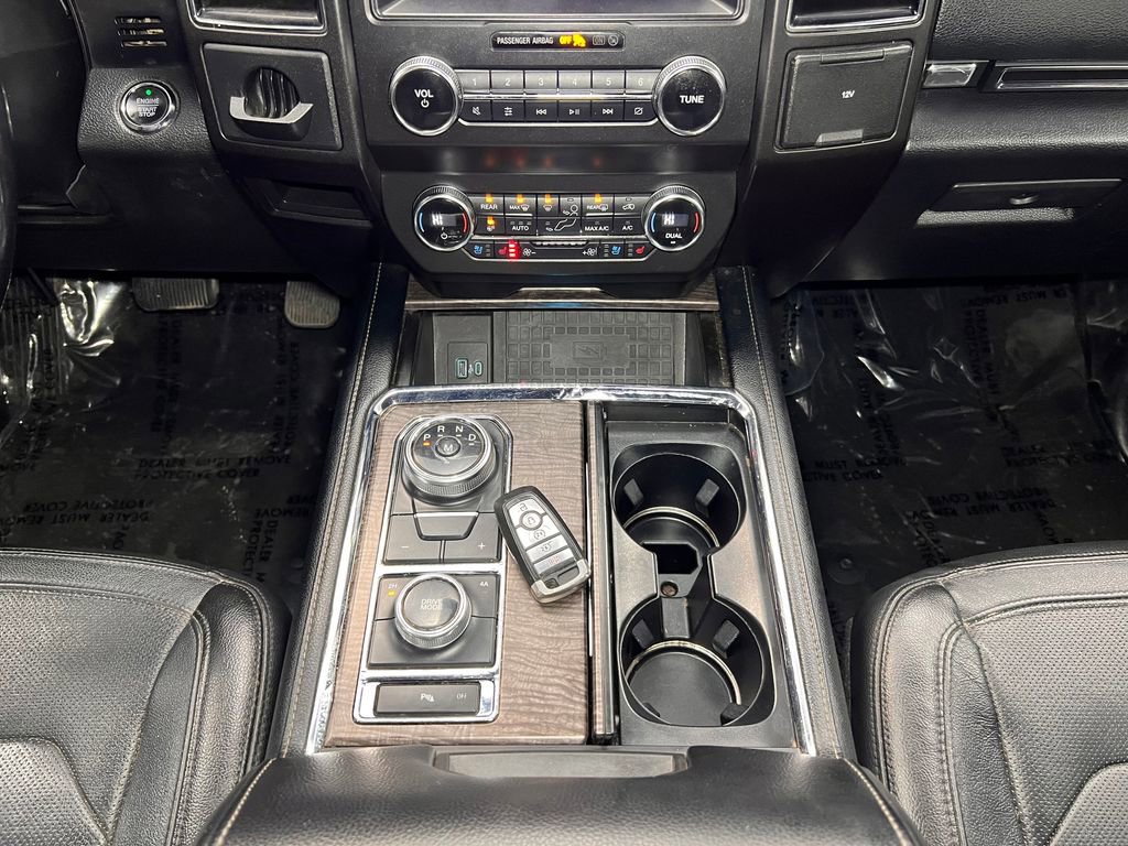 Used 2020 Ford Expedition Max Limited AWD/4WD image 14