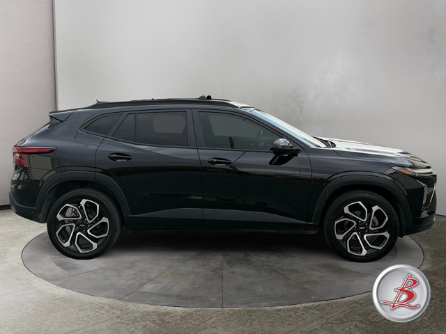 Used 2024 Chevrolet Trax RS w/ Driver Confidence Package image 8