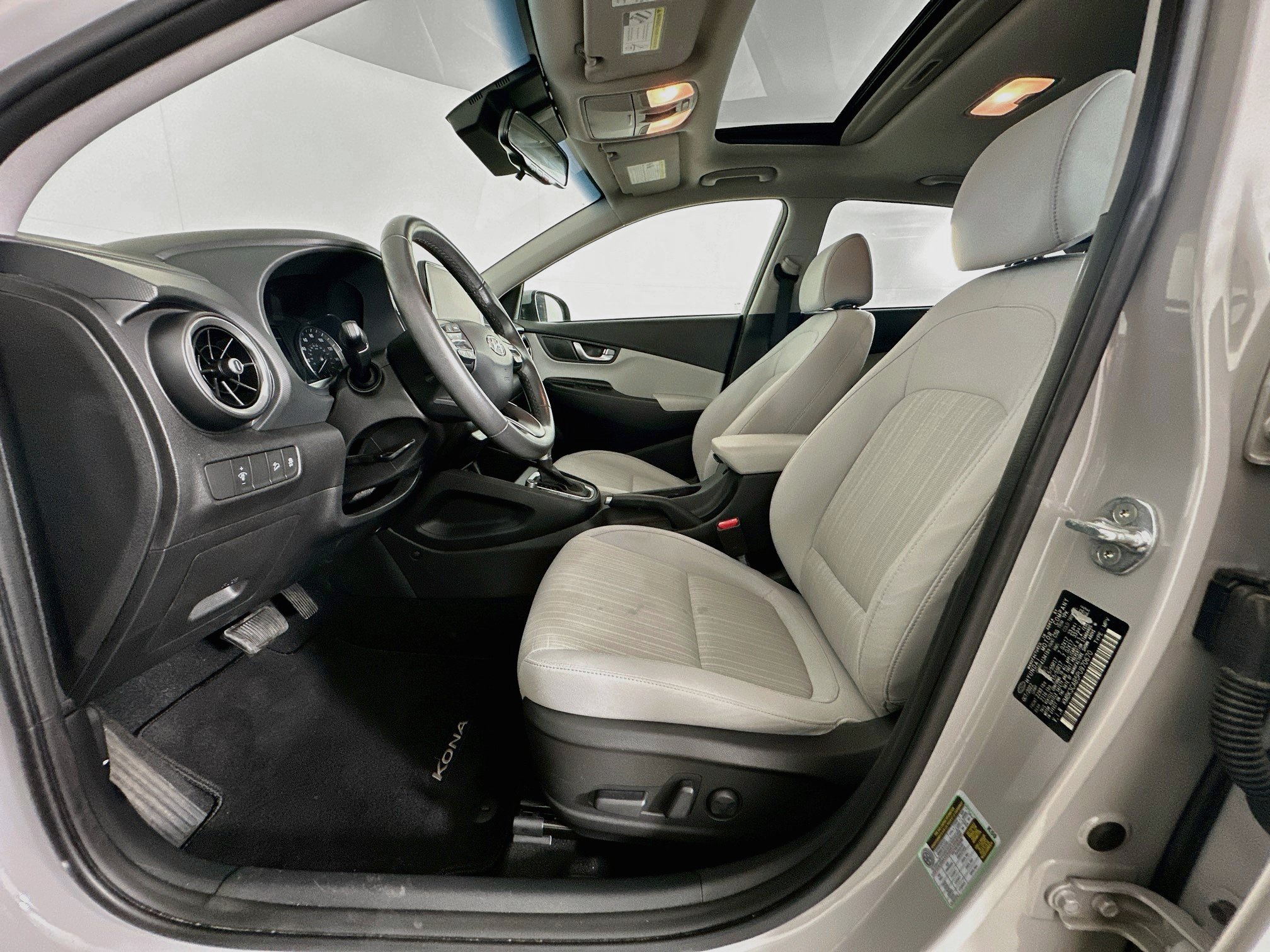 Used 2023 Hyundai Kona SEL w/ Convenience Package AWD/4WD image 13