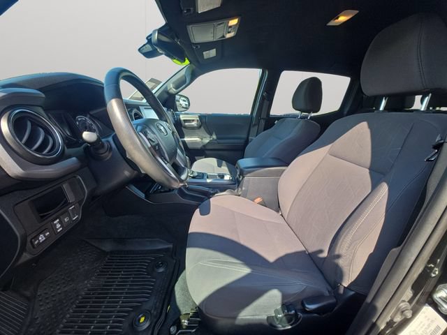 Used 2019 Toyota Tacoma TRD Sport AWD/4WD image 10