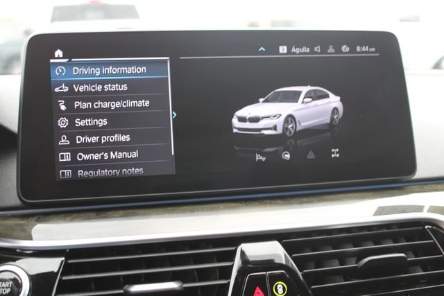 Used 2021 BMW 530e w/ Parking Assistance Package RWD image 26