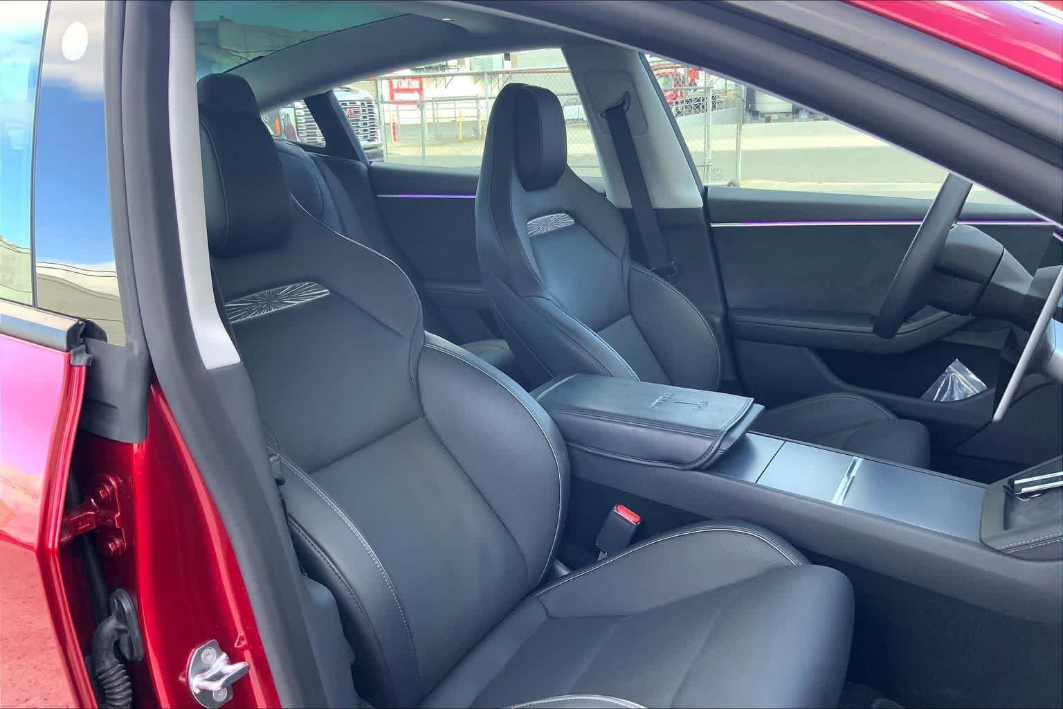 Used 2025 Tesla Model 3 Performance AWD/4WD image 13