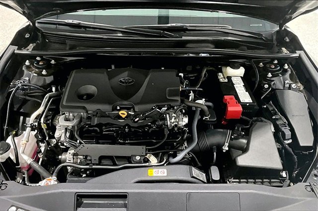 Used 2024 Toyota Camry SE image 31