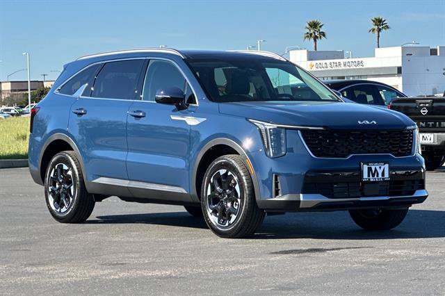 New 2026 Kia Sorento S w/ S Panoramic Sunroof Package AWD/4WD image 2