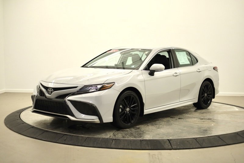 Used 2024 Toyota Camry XSE image 7