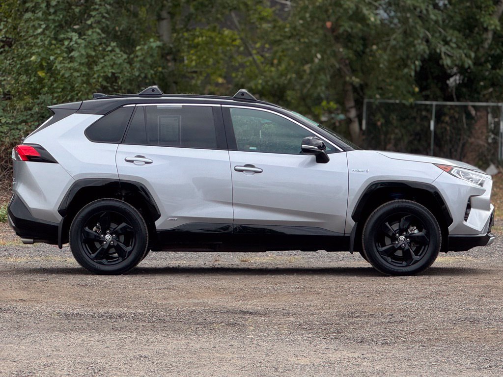 Used 2021 Toyota RAV4 XSE w/ XSE Grade Weather Package AWD/4WD image 8