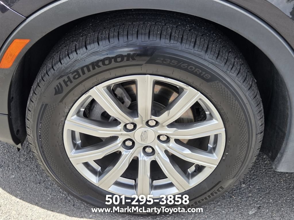 Used 2023 Cadillac XT4 Premium Luxury w/ Cold Weather Package AWD/4WD image 16