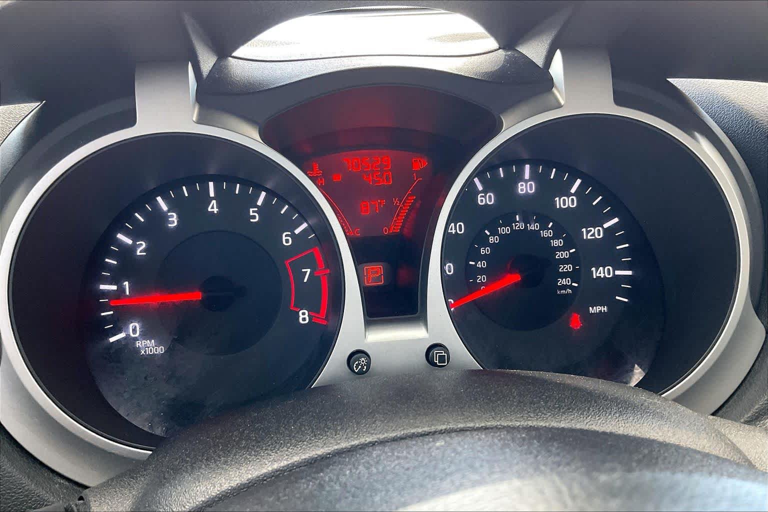 Used 2012 Nissan Juke SL FWD image 25