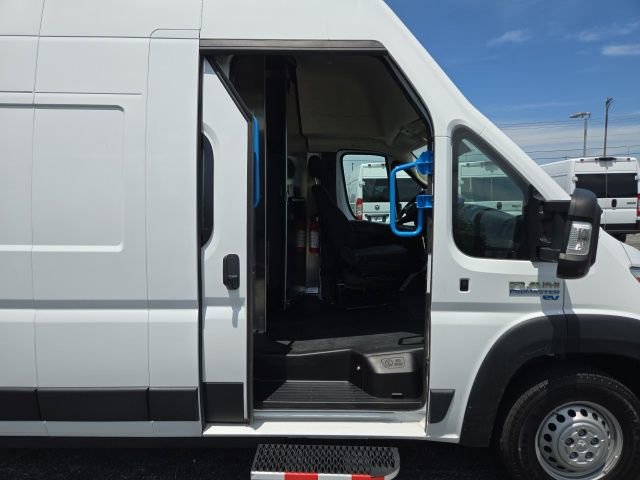 Used 2024 RAM ProMaster 3500 w/ Delivery Van Package FWD image 17