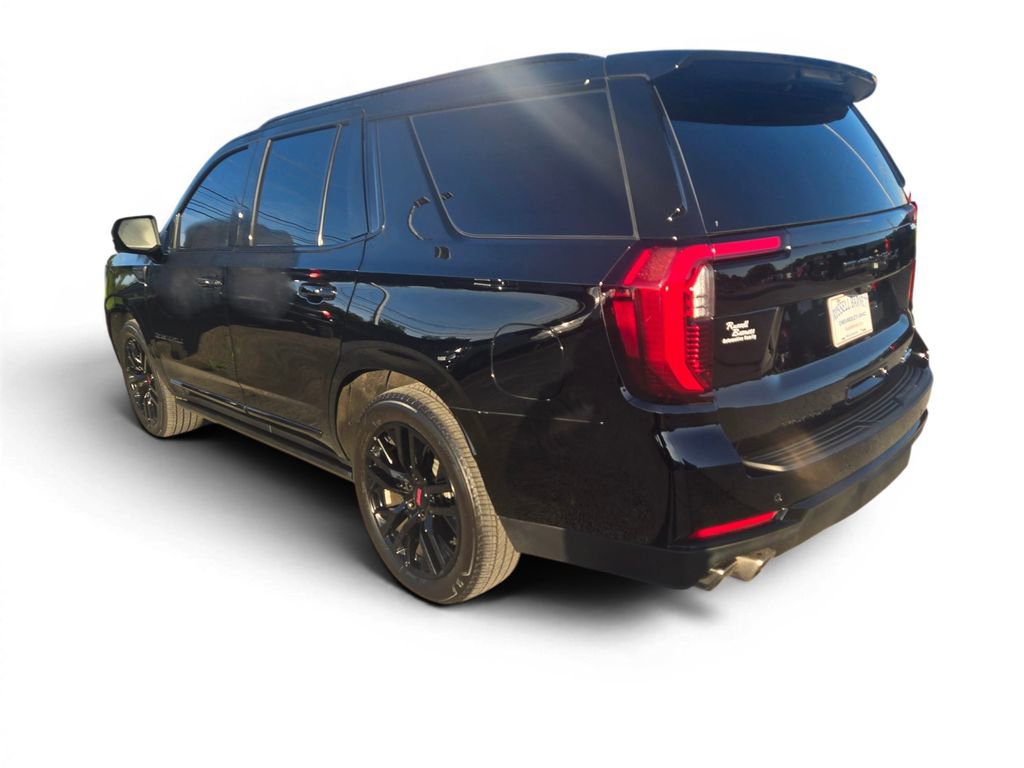 Used 2025 GMC Yukon Denali Ultimate w/ LPO, Floor Liner Package AWD/4WD image 3