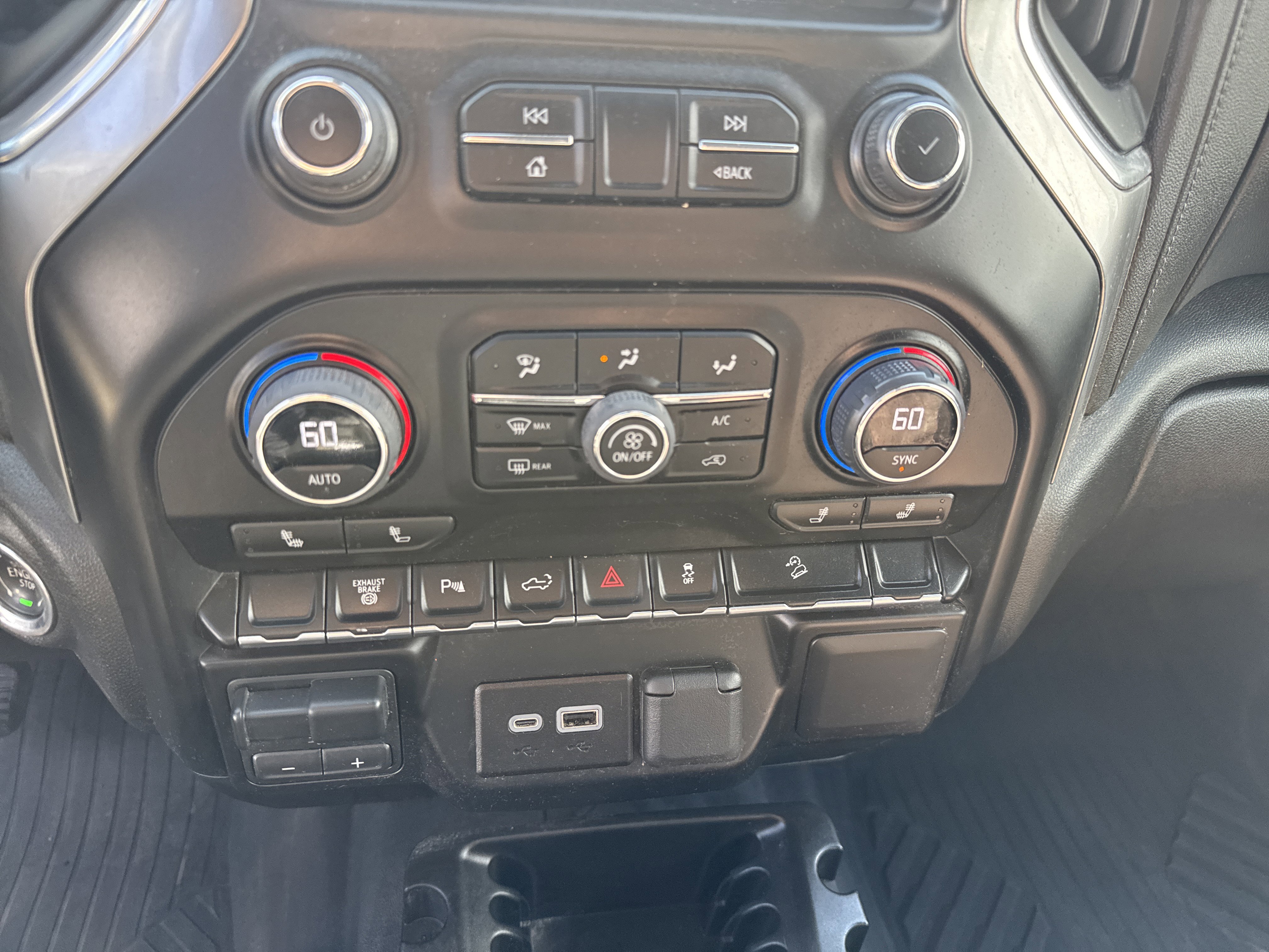Used 2023 Chevrolet Silverado 3500 LT w/ All Star Edition AWD/4WD image 25