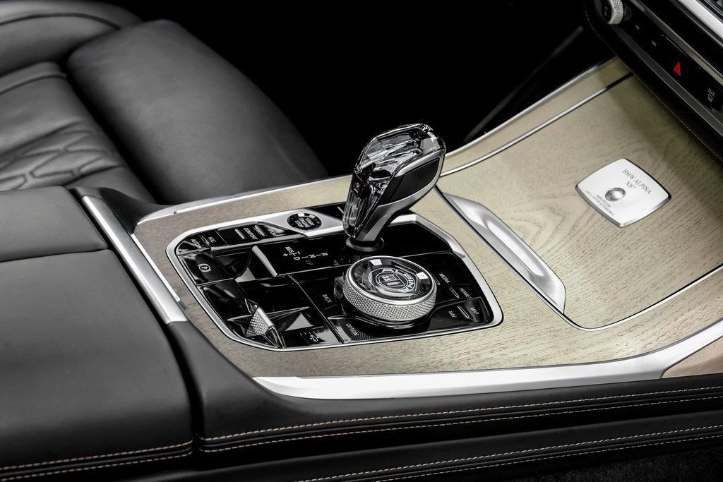 Used 2024 BMW ALPINA XB7 image 22