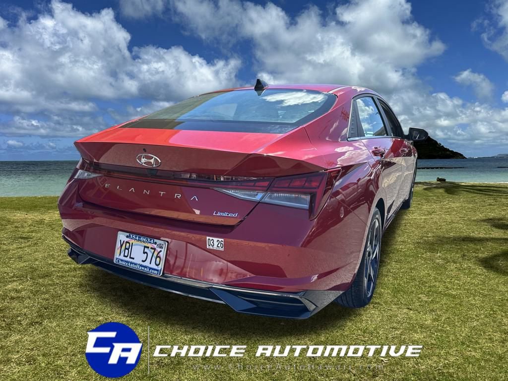 Used 2023 Hyundai Elantra Limited image 8