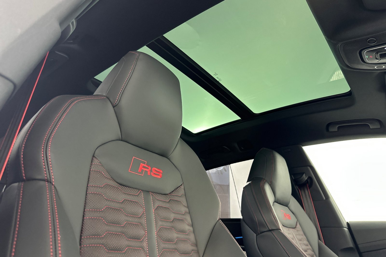 New 2026 Audi RS Q8 performance AWD/4WD image 16