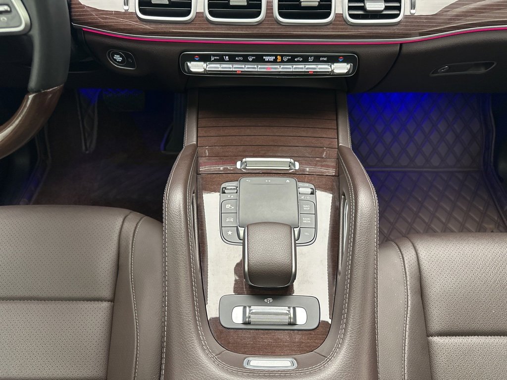 Used 2021 Mercedes-Benz GLS 450 4MATIC image 23