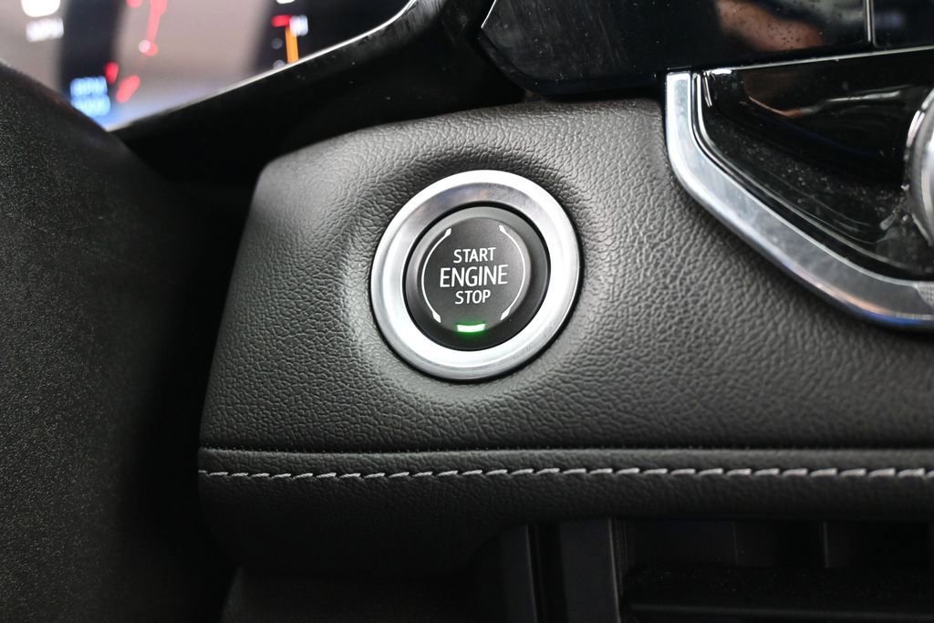 Used 2023 Chevrolet Colorado LT RWD image 27