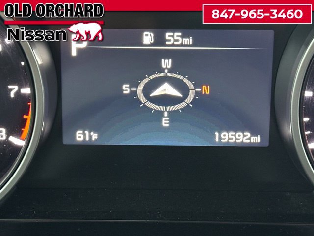 Used 2024 Kia Carnival EX FWD image 21