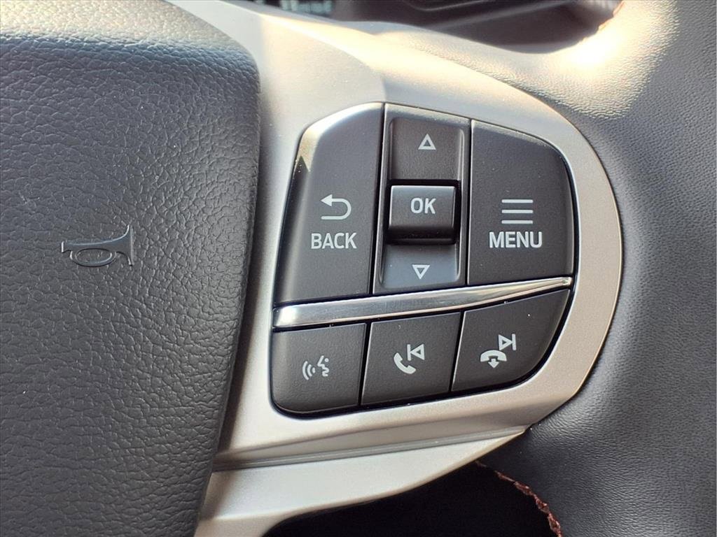 New 2026 Ford Explorer Active w/ Active Comfort Package image 14
