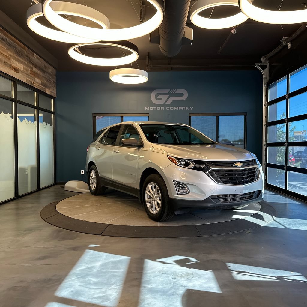 Used 2020 Chevrolet Traverse LT w/ LT Premium Package