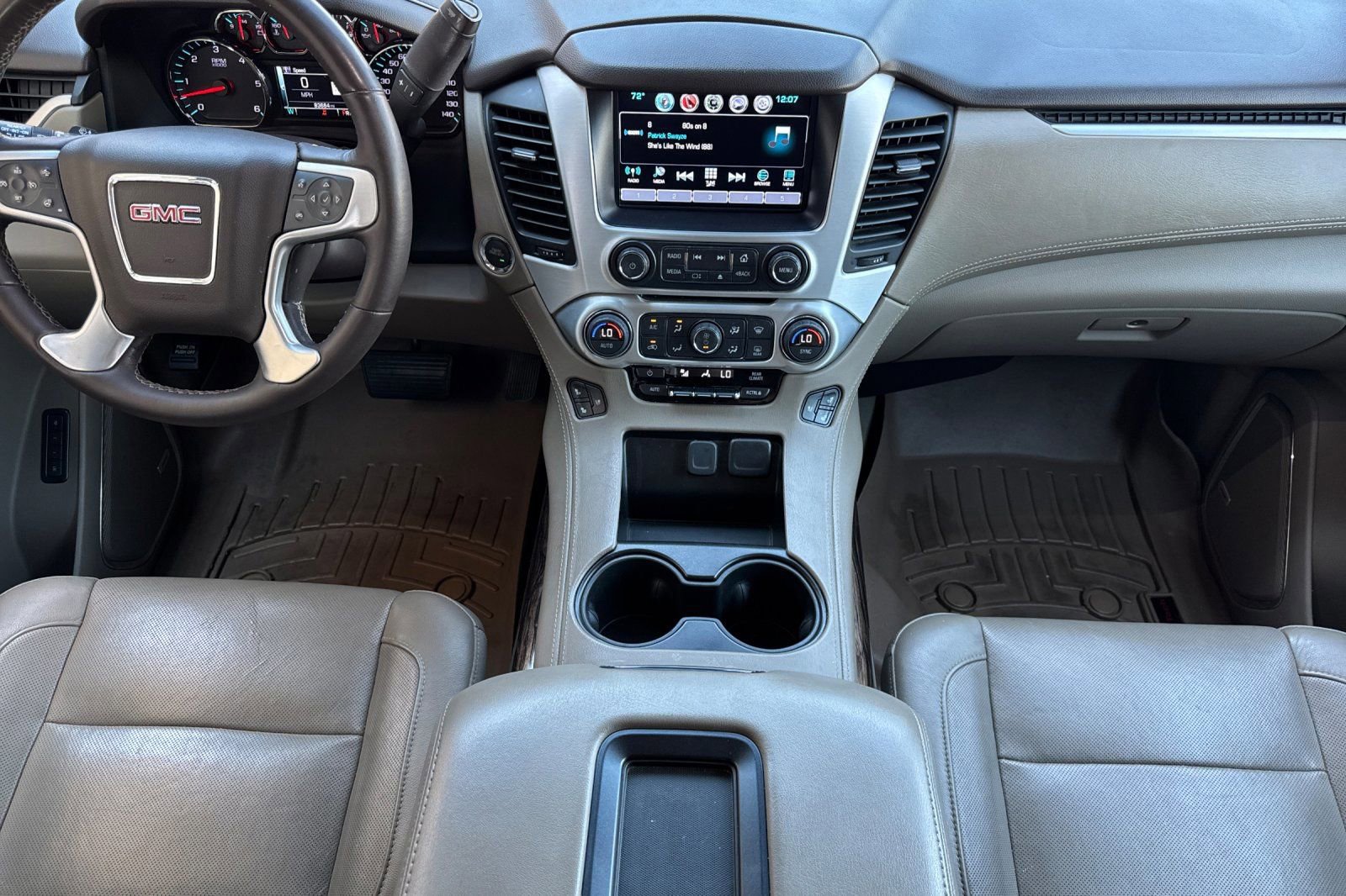 Used 2019 GMC Yukon SLT w/ Premium Edition image 14