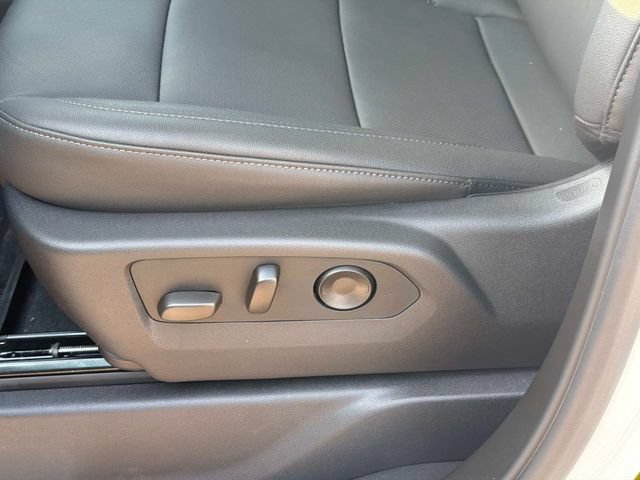 New 2026 Chevrolet Silverado 2500 LTZ w/ LTZ Plus Package AWD/4WD image 22