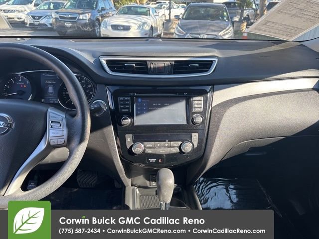 Used 2016 Nissan Rogue SV w/ SV Premium Package image 20