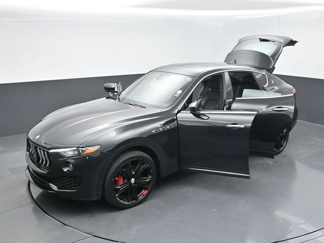 Used 2023 Maserati Levante GT AWD/4WD image 56