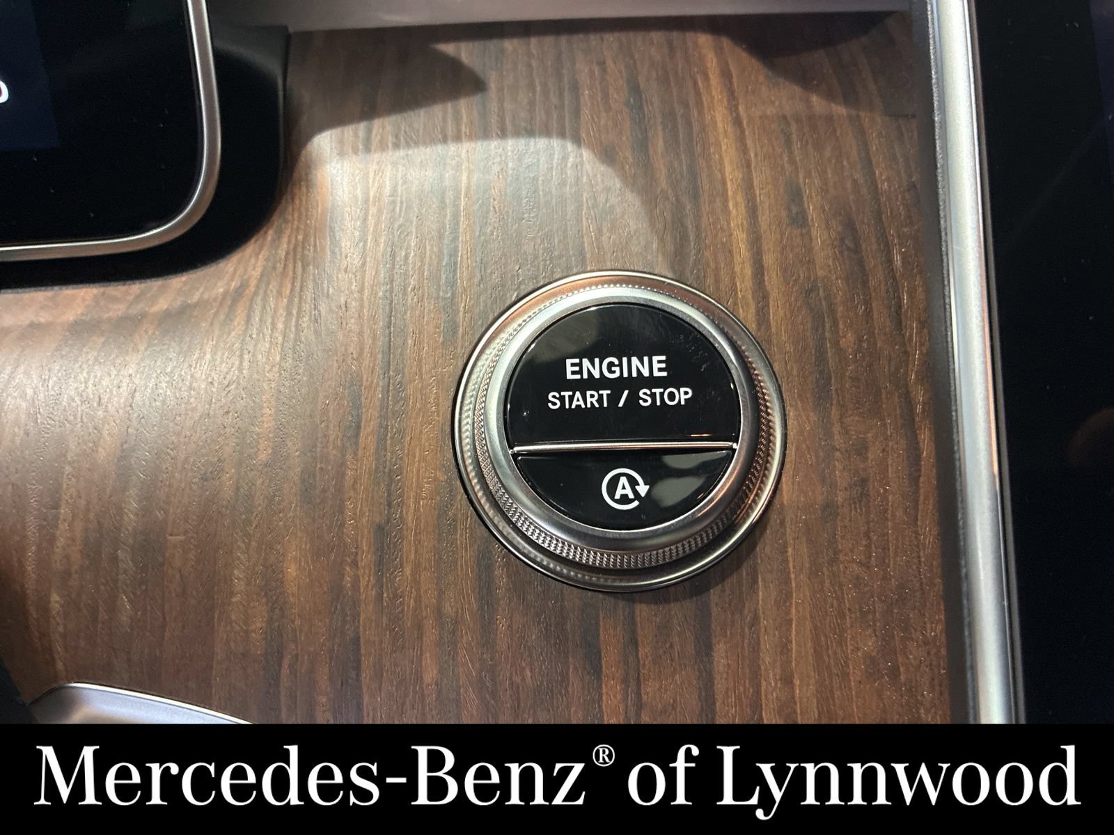 Used 2026 Mercedes-Benz CLE 450 4MATIC Coupe image 13