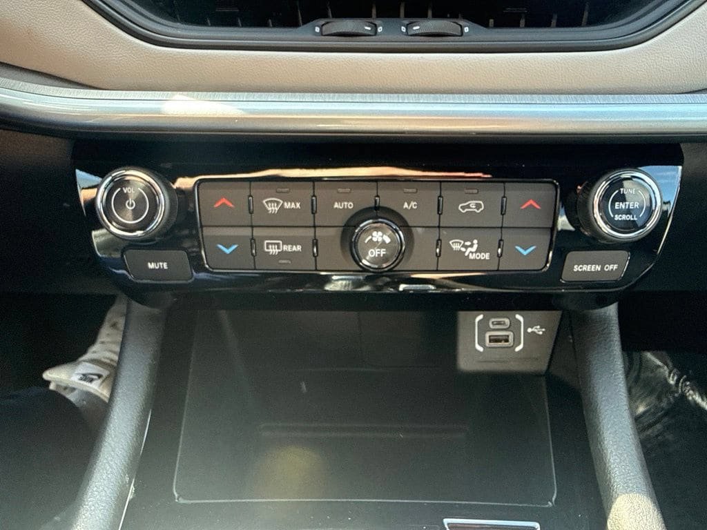 New 2026 Jeep Compass Limited AWD/4WD image 30
