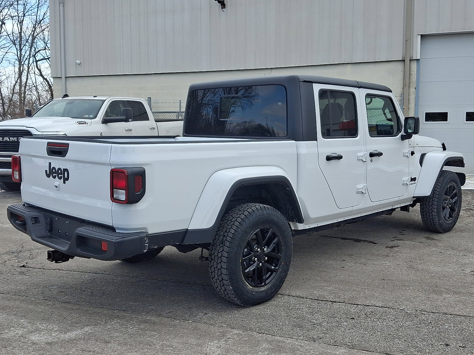 Certified 2022 Jeep Gladiator Sport image 8