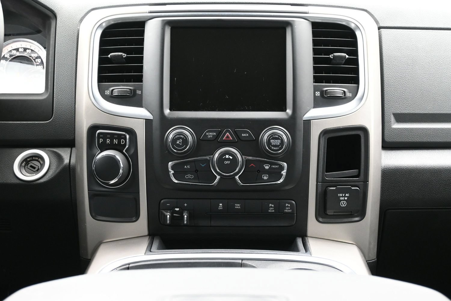 Used 2016 RAM 1500 Lone Star RWD image 17