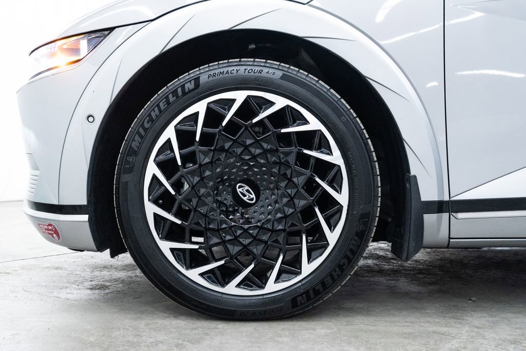 Used 2024 Hyundai Ioniq 5 Limited image 7