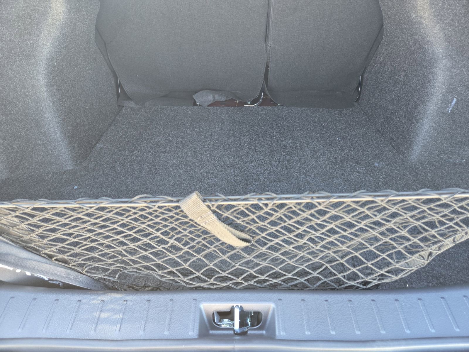 New 2025 Nissan Versa SR image 25