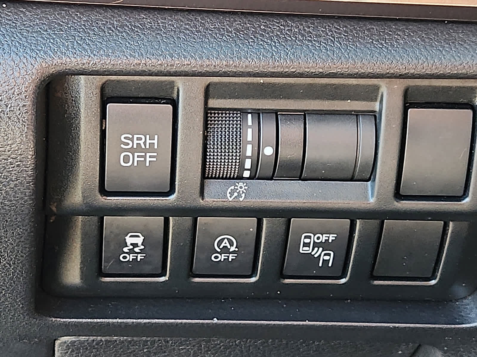 Used 2020 Subaru Crosstrek 2.0i Limited w/ Moonroof Package w/Navigation image 27