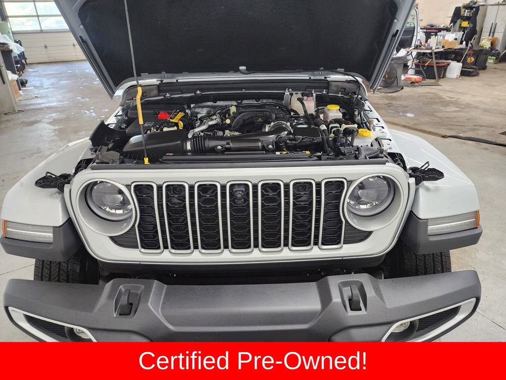Certified 2024 Jeep Wrangler Unlimited Sahara w/ Technology Group AWD/4WD image 33