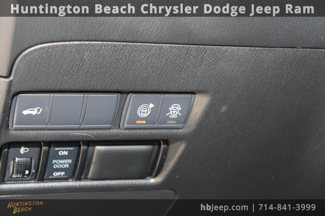 Used 2019 Nissan Armada SL w/ Premium Package image 15